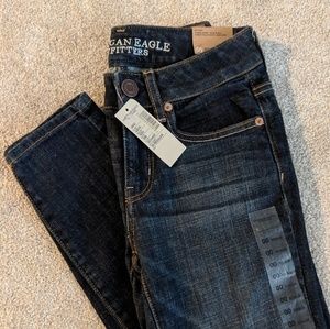 NWT American Eagle Hi Rise Skinny Jeans